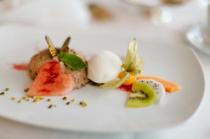 7 Restaurants Open All Summer in Paris’ 11th Arrondissement and Nearby