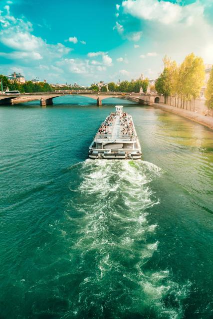 Quai de la photo, nouveau lieu emblématique à Paris