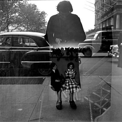 VIVIAN MAIER AT THE MUSÉE DU LUXEMBOURG