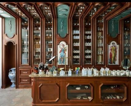NEW BOUTIQUE BULY AND LE GRAND CAFE TORTONI