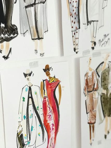 Fashion Week en Paris, women's fashion collection 2025 !