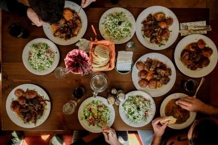 The best world cuisine restaurants around Hôtel FABRIC