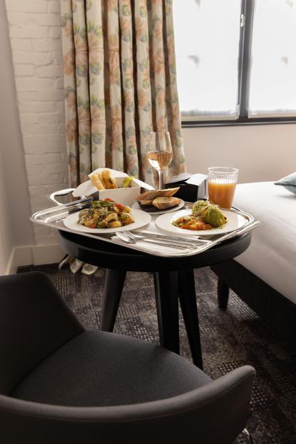 Le Room Service de l'hôtel FABRIC