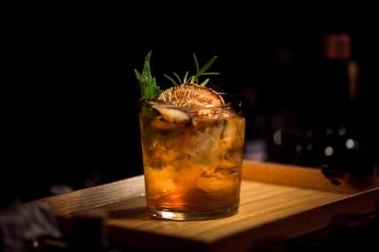 Résistance, the newest cocktail bar in the Marais district
